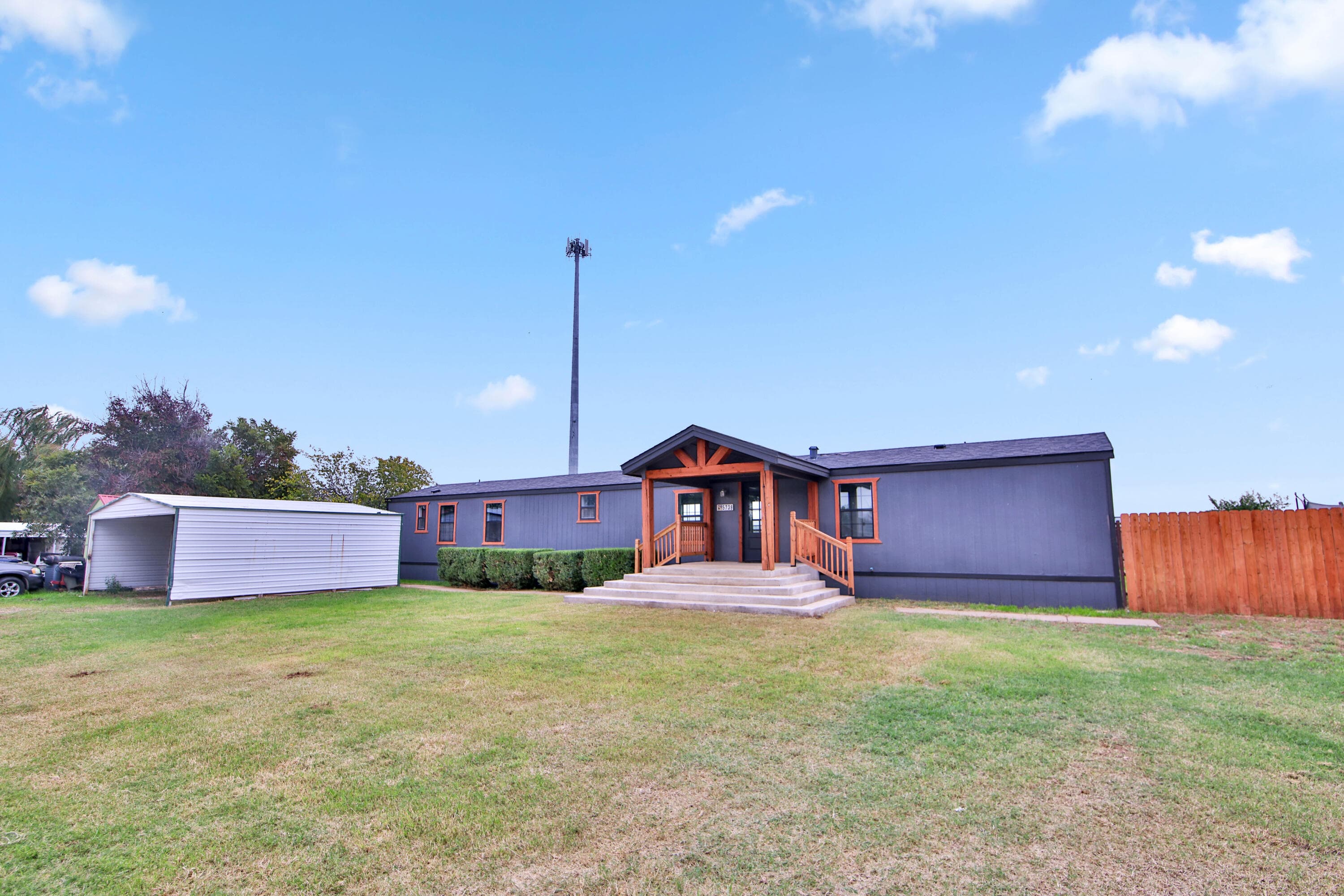Manufactured Home at 5739 150th Street