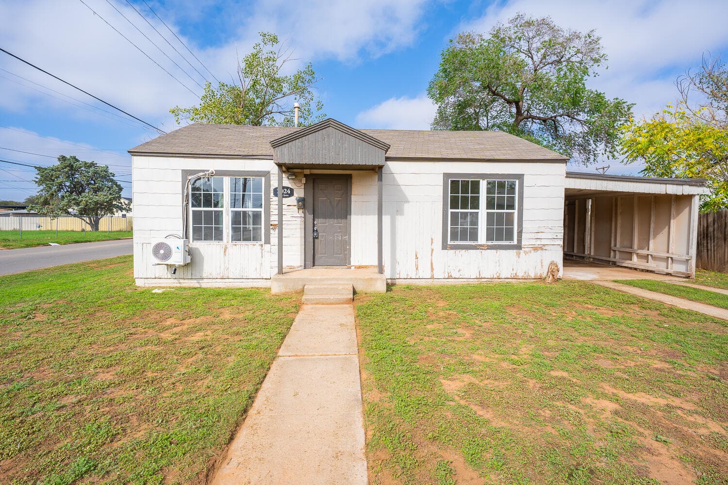 Single Family Residence at 2024 37th Street
