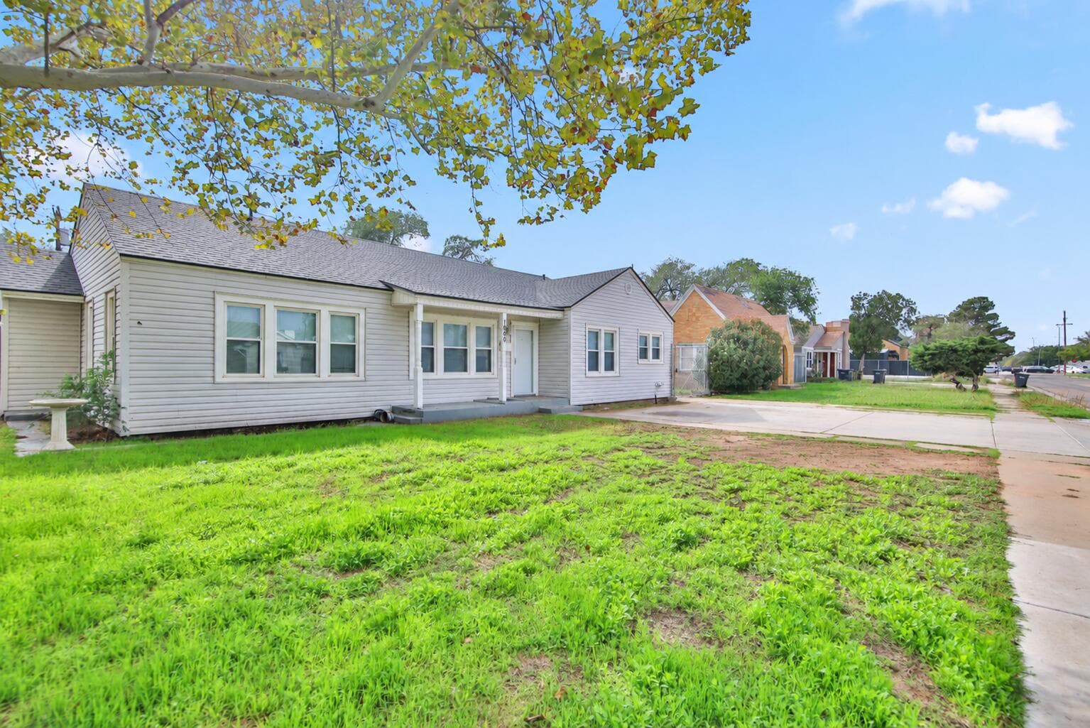 Single Family Residence at 1909 20th Street