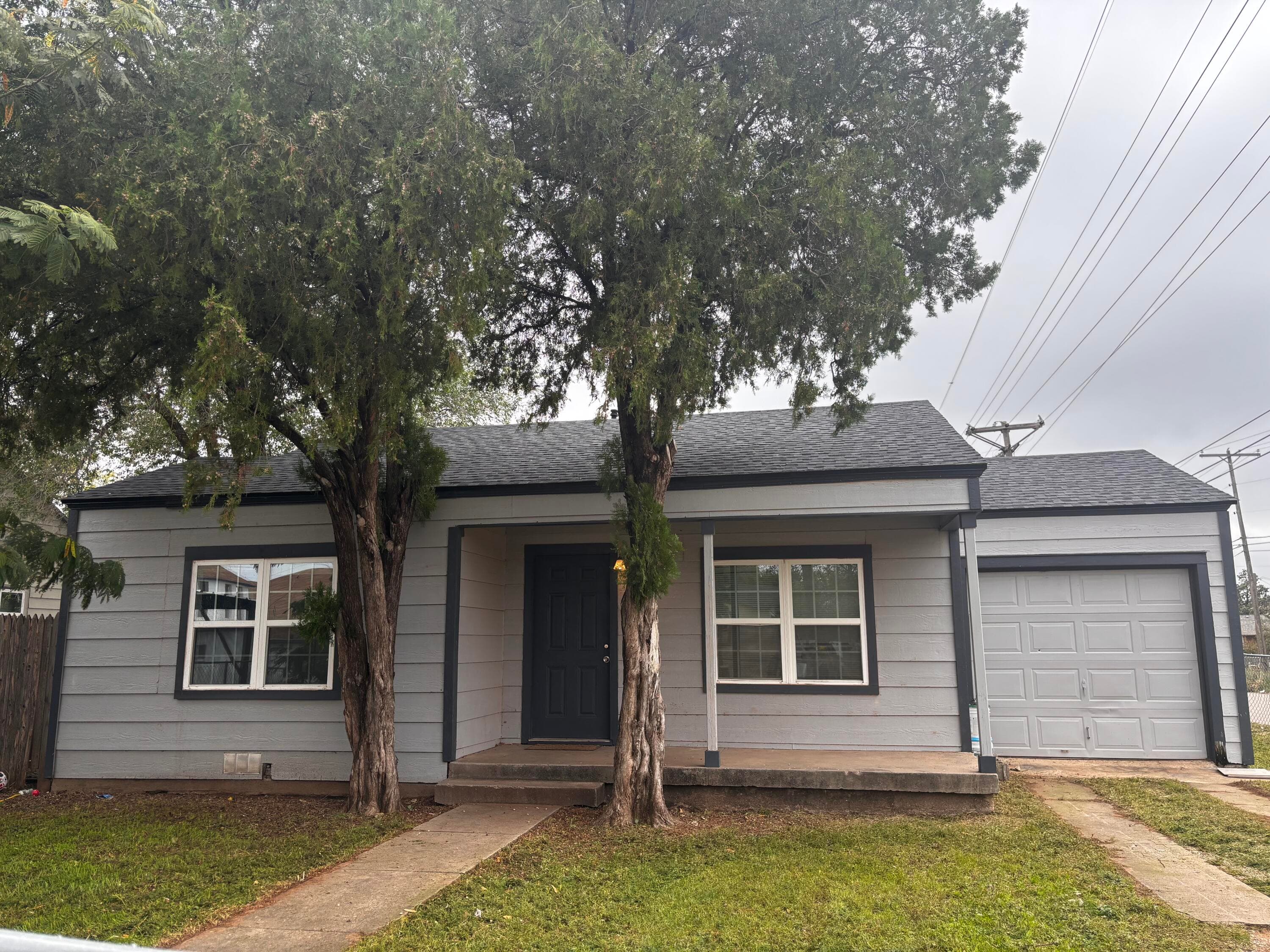 Single Family Residence at 1523 23rd Street