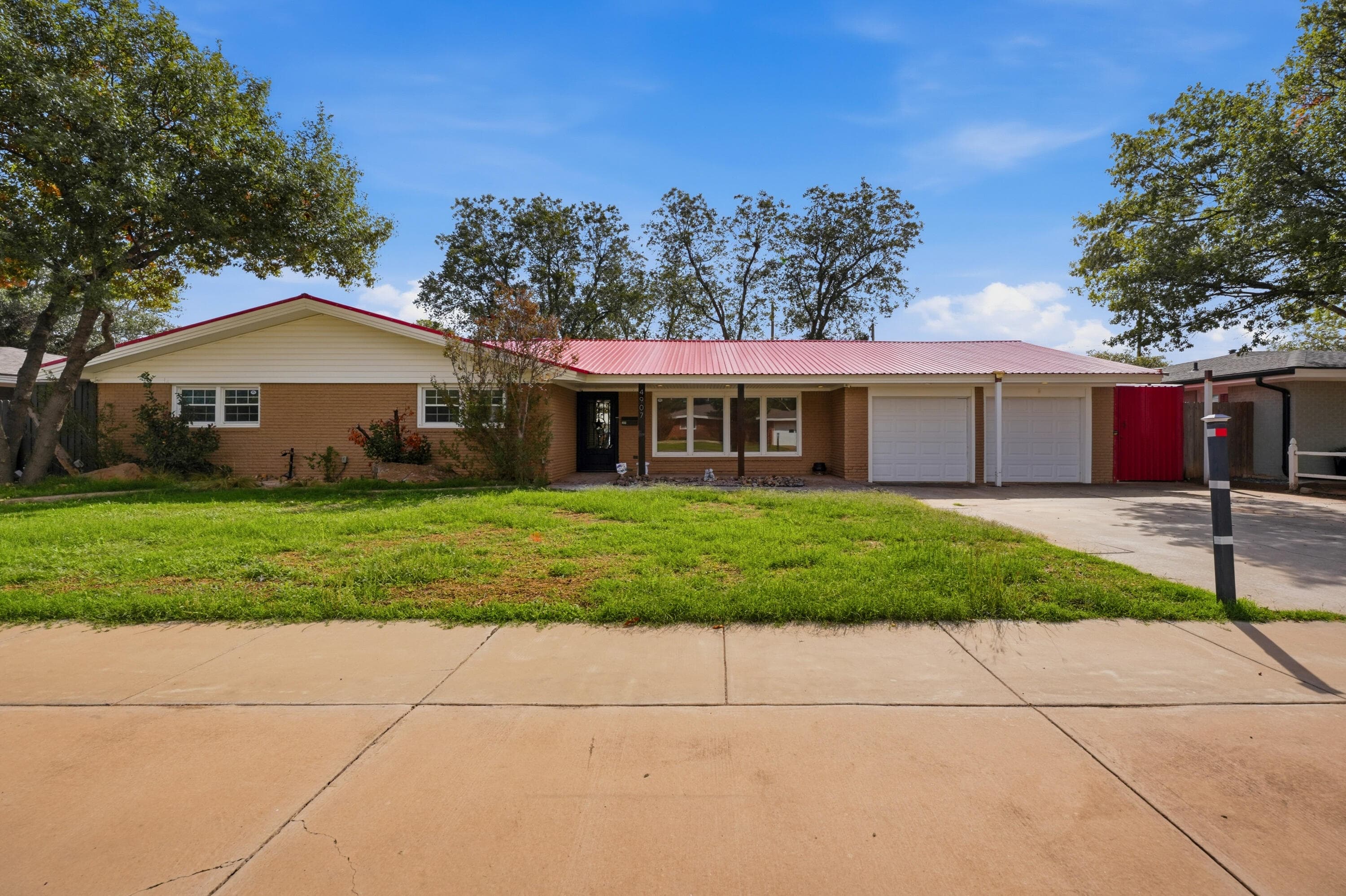 Single Family Residence at 4907 12th Street
