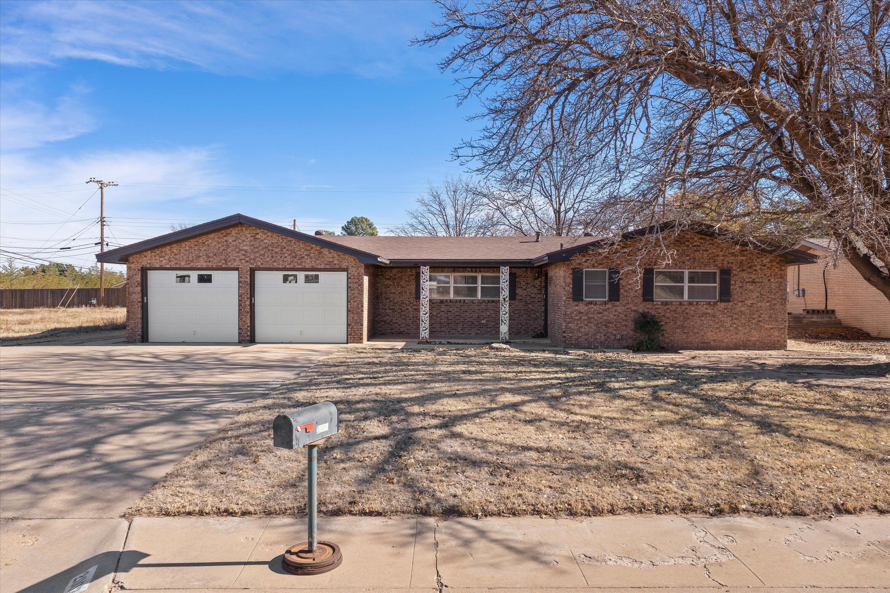 Single Family Residence at 2003 College Avenue