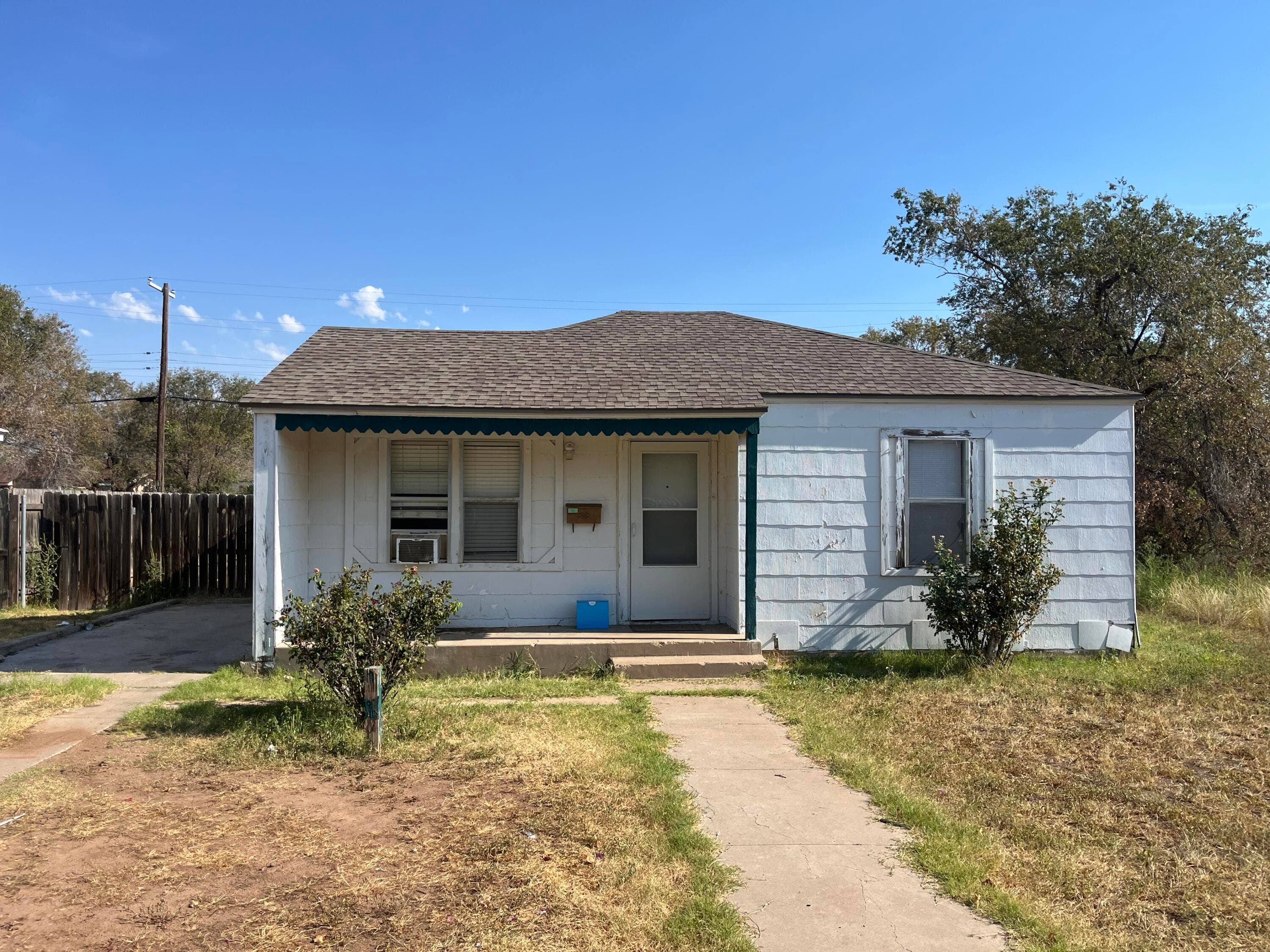 Single Family Residence at 2810 41st Street