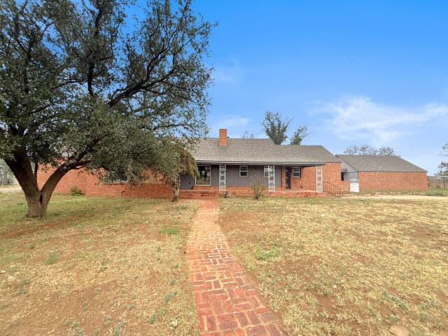 Single Family Residence at 1001 N 3rd Street