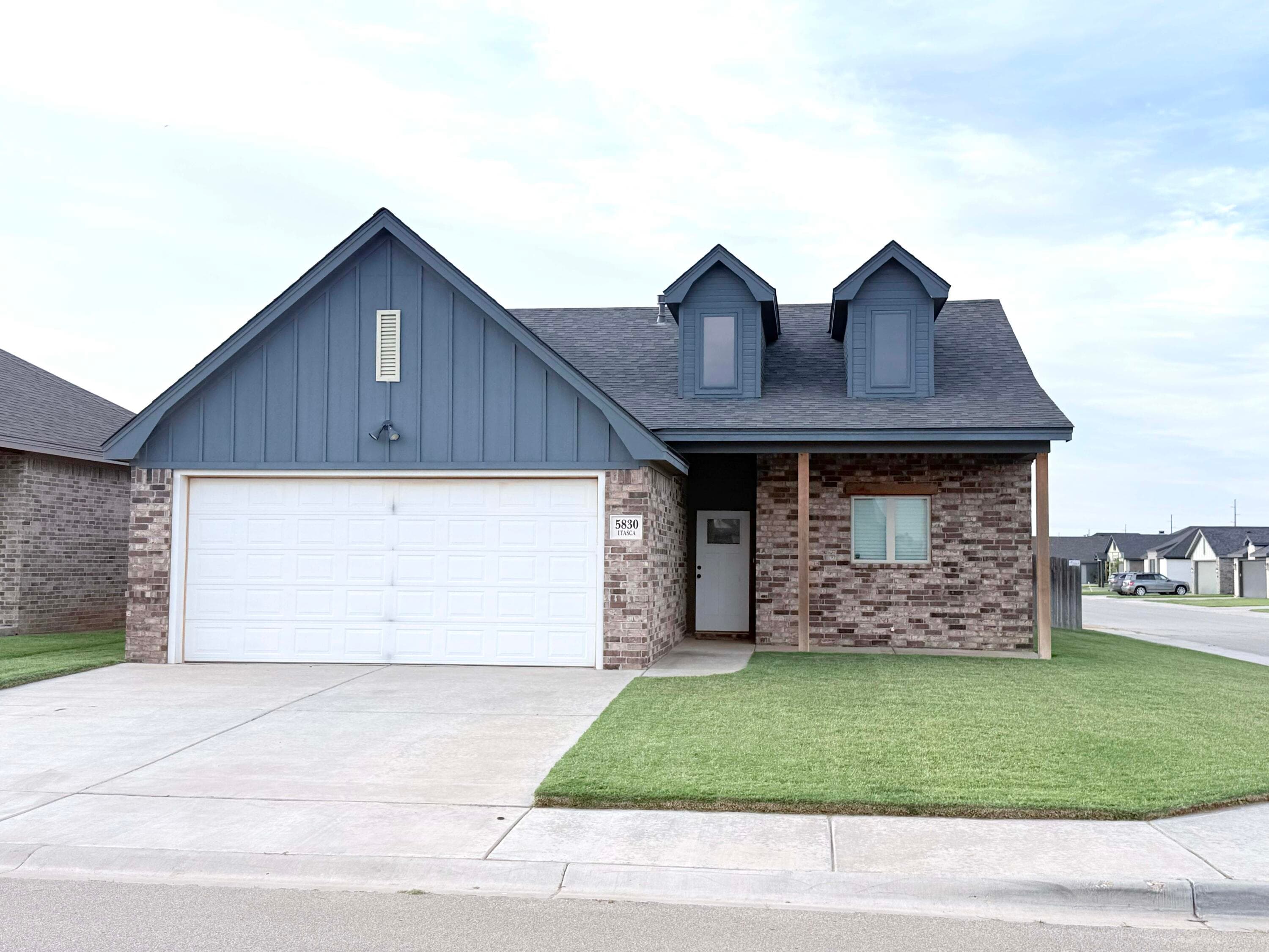 Single Family Residence at 5830 Itasca Street