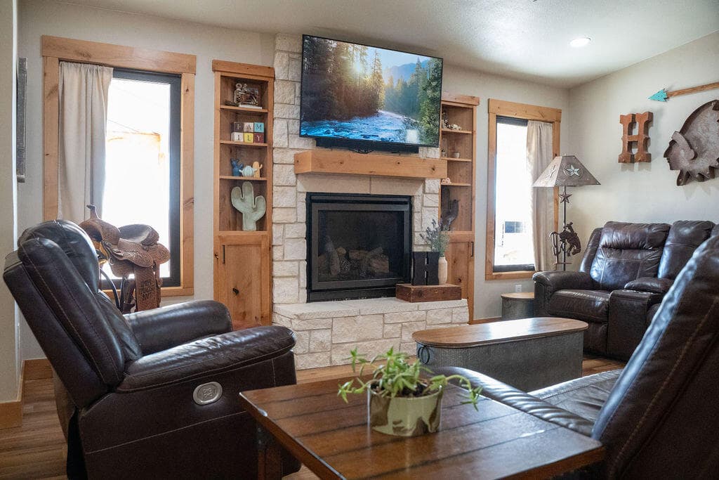 Single Family Residence at 7811 County Rd 1540