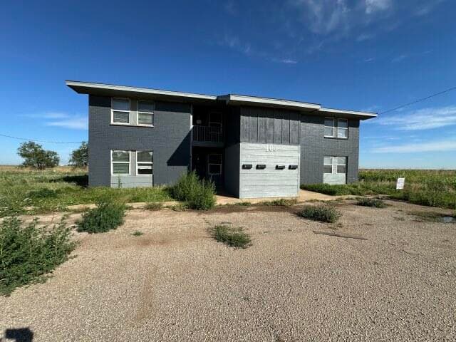 Quadruplex at 100 Pecos Place