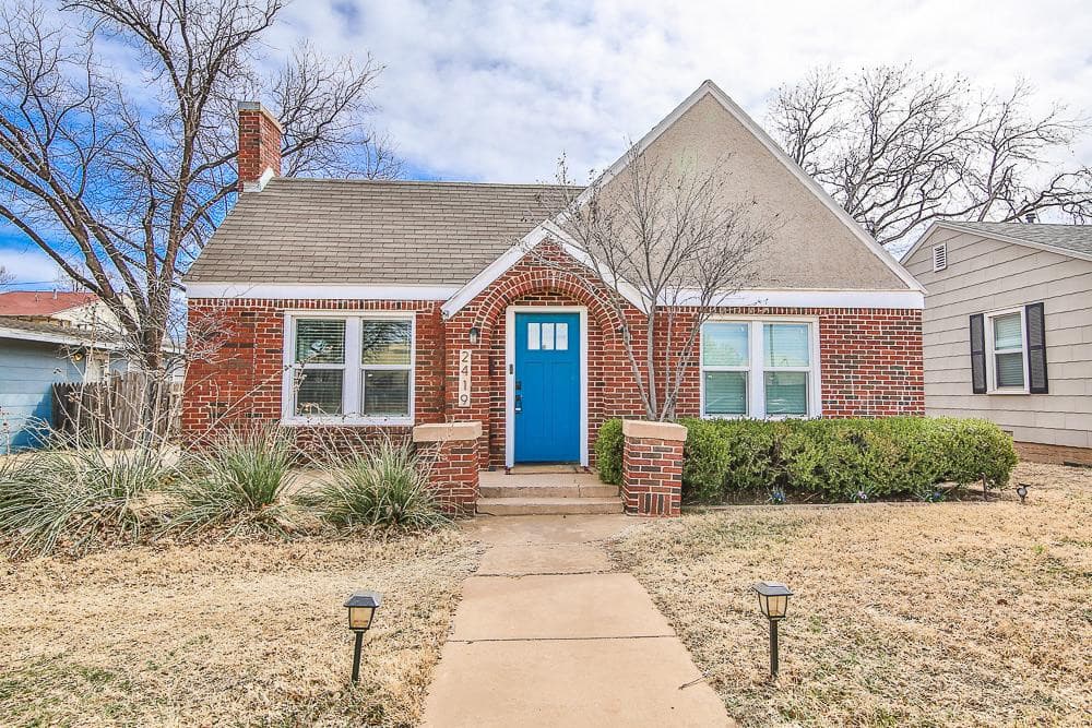Single Family Residence at 2419 20th Street