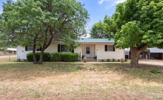 Single Family Residence at 801 4th Street