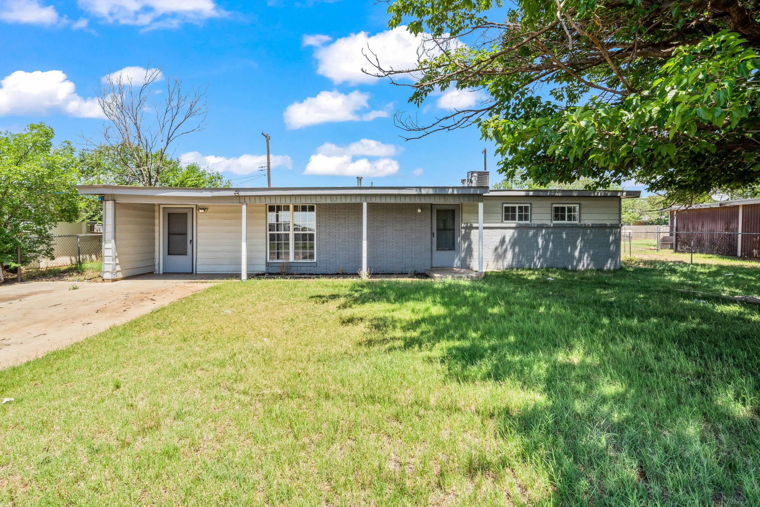 Single Family Residence at 1905 E 1st Place