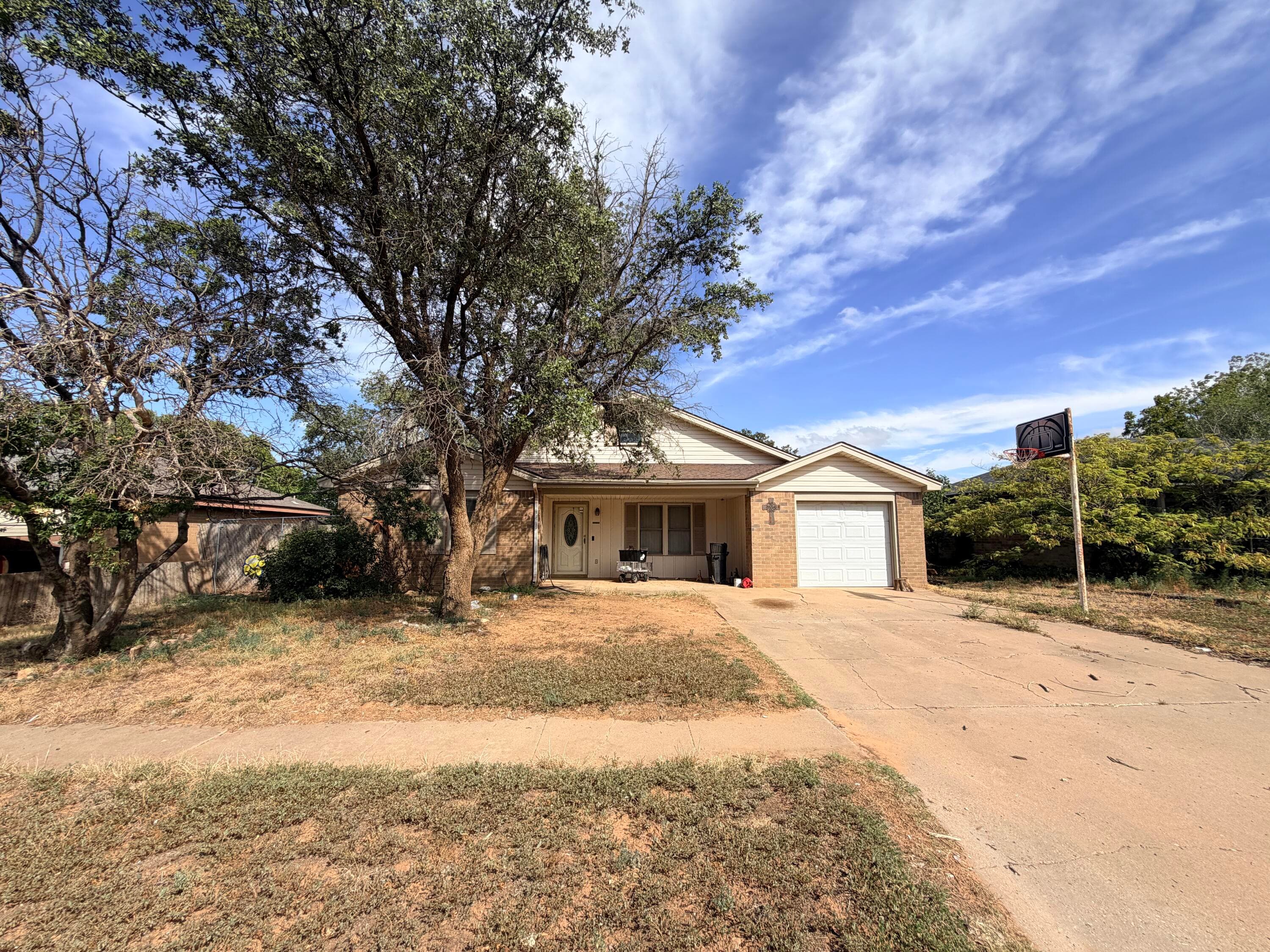 Single Family Residence at 1804 Aberdeen Avenue