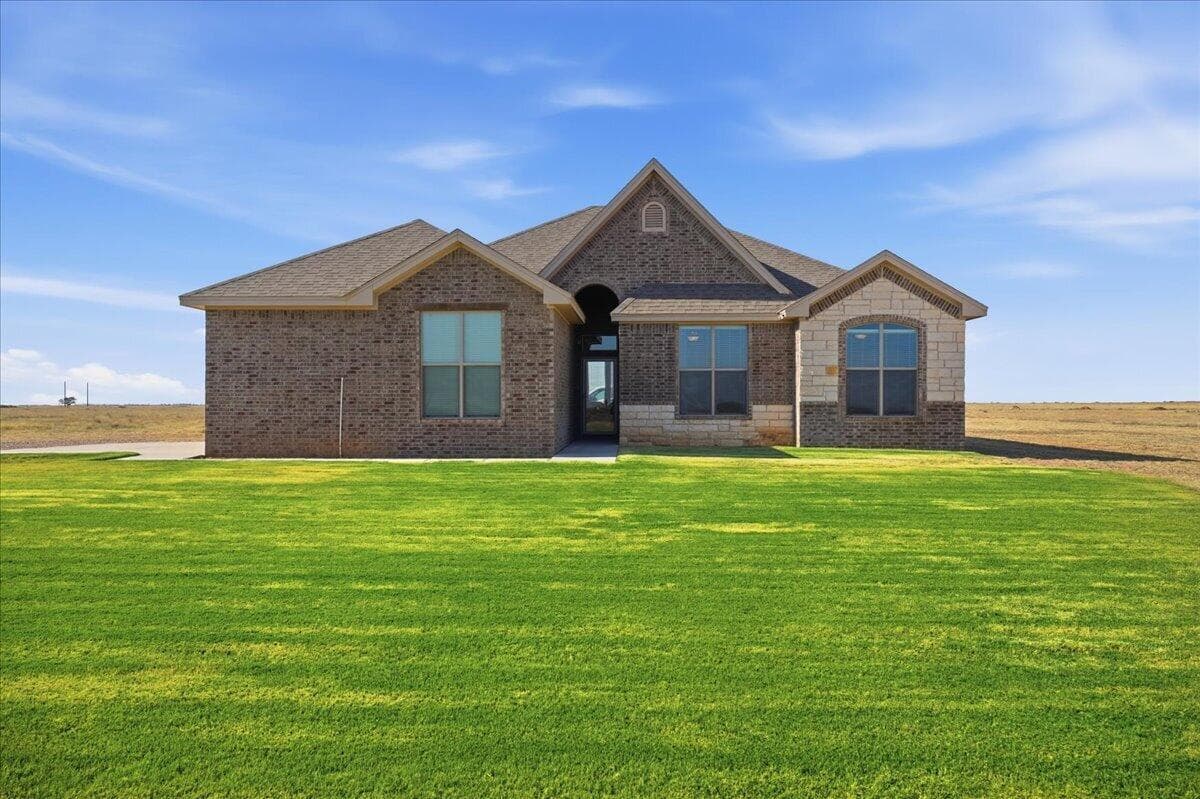 Single Family Residence at 6846 Filly Road
