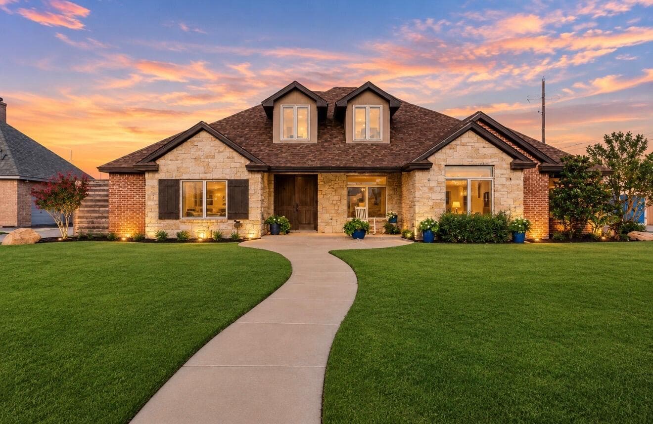 Single Family Residence at 9603 Viola Avenue