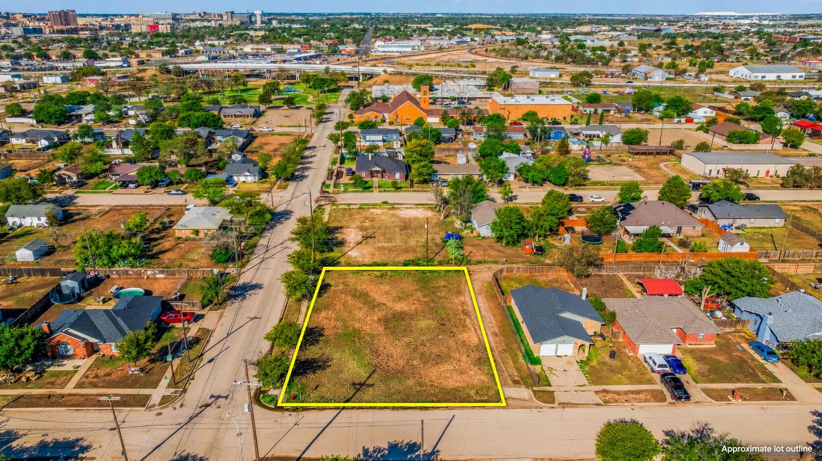 Unimproved Land at 101 N Avenue M