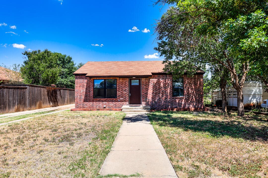 Single Family Residence at 4820 39th Street