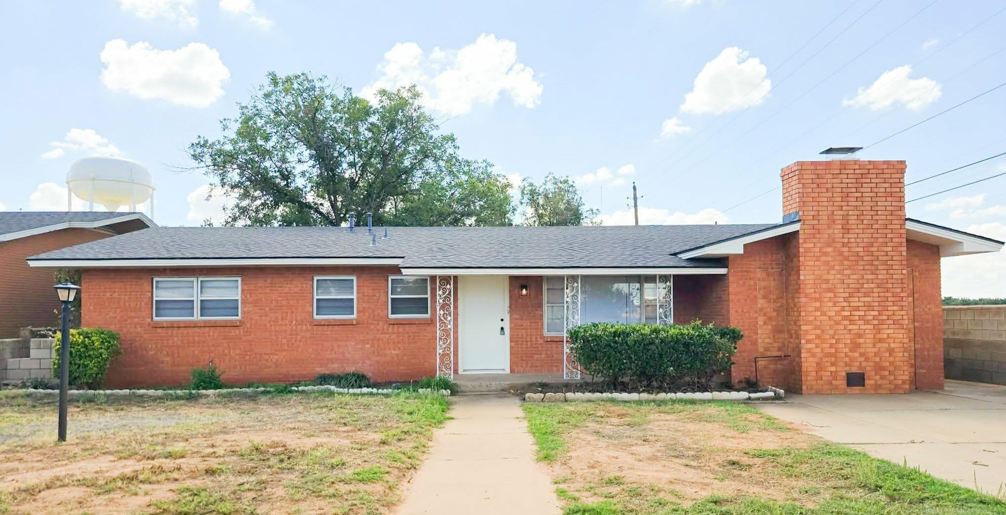 Single Family Residence at 2231 S 6th Street
