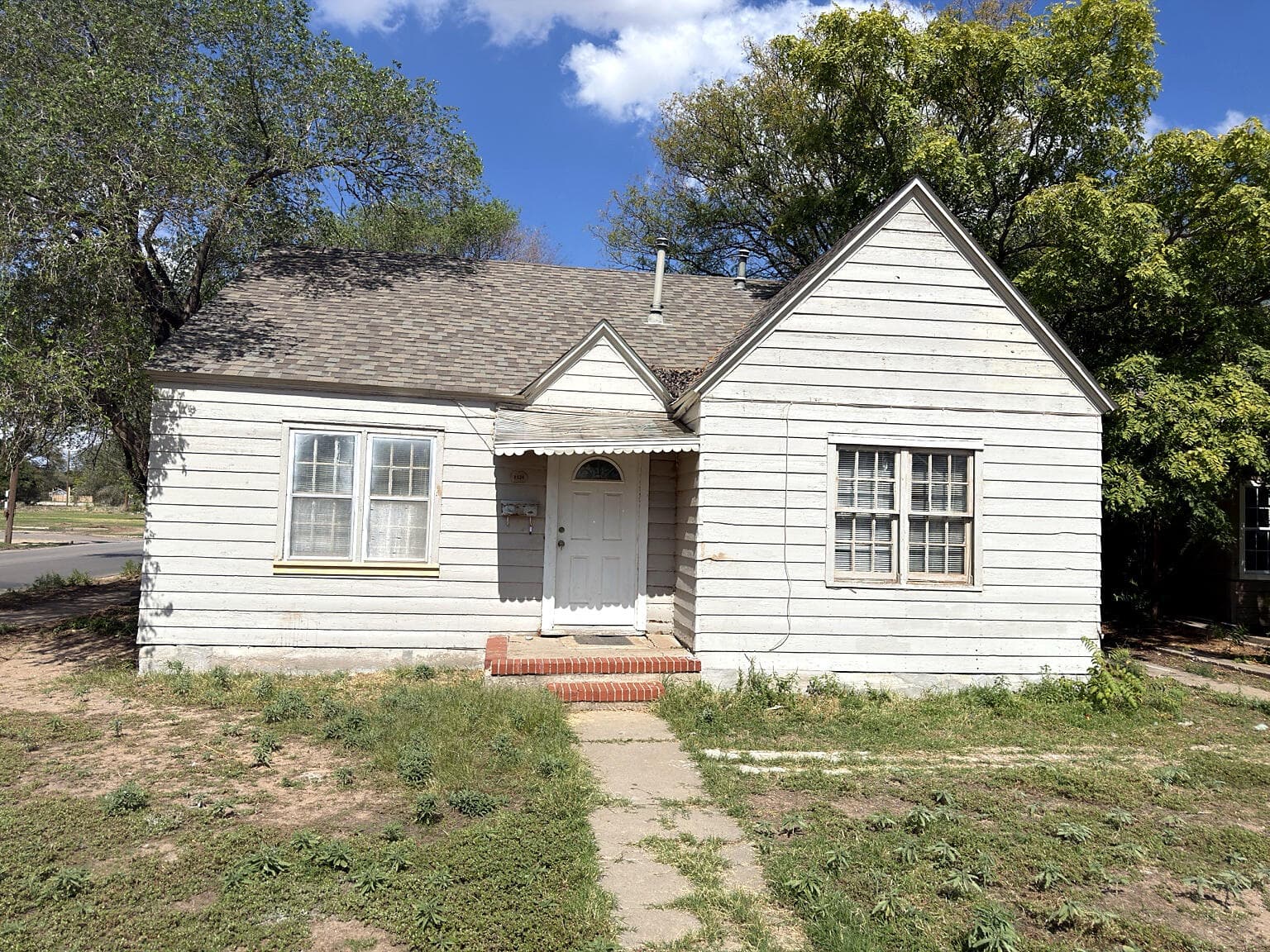 Single Family Residence at 1524 26th Street