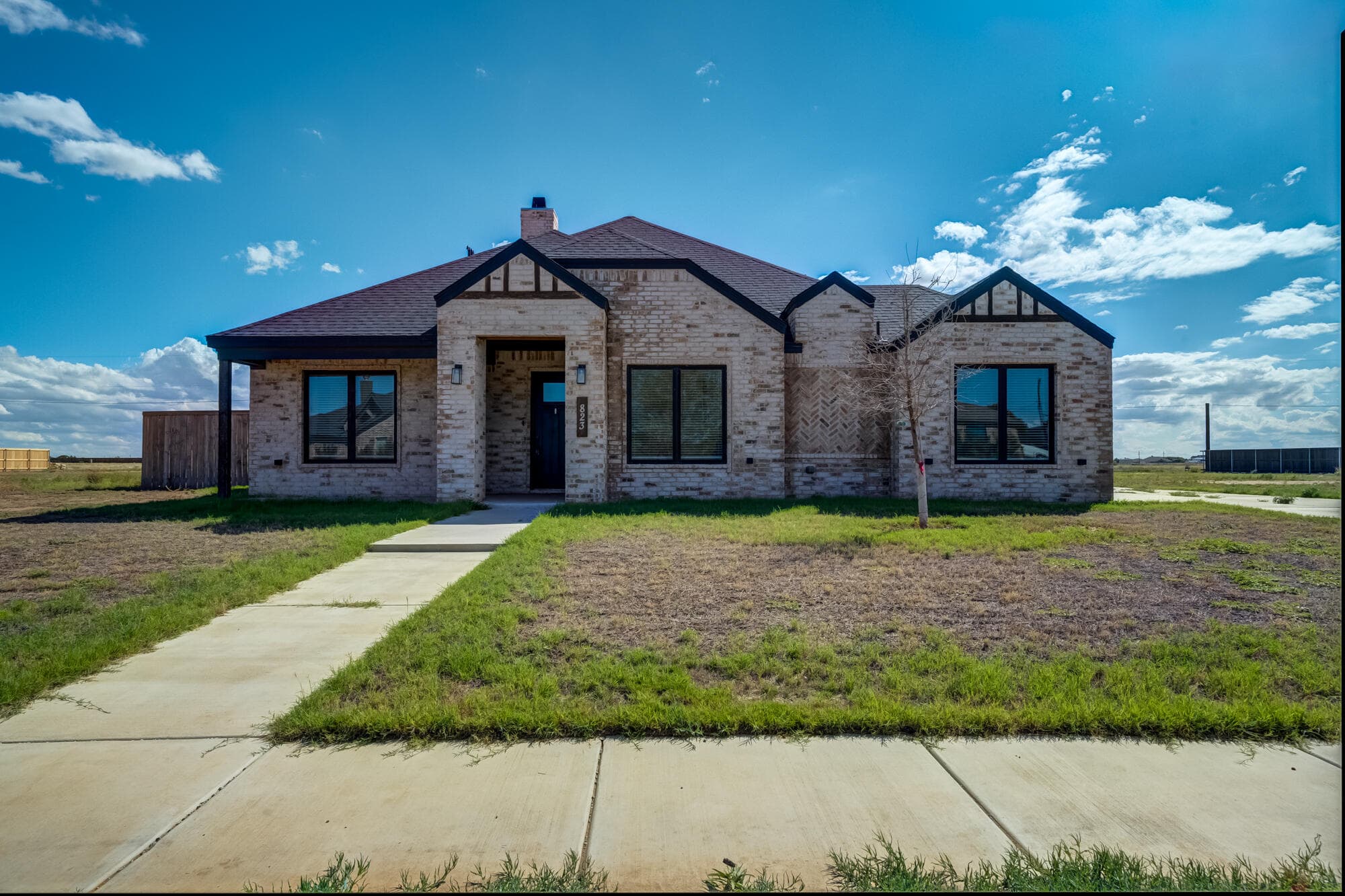 Single Family Residence at 823 13th Street