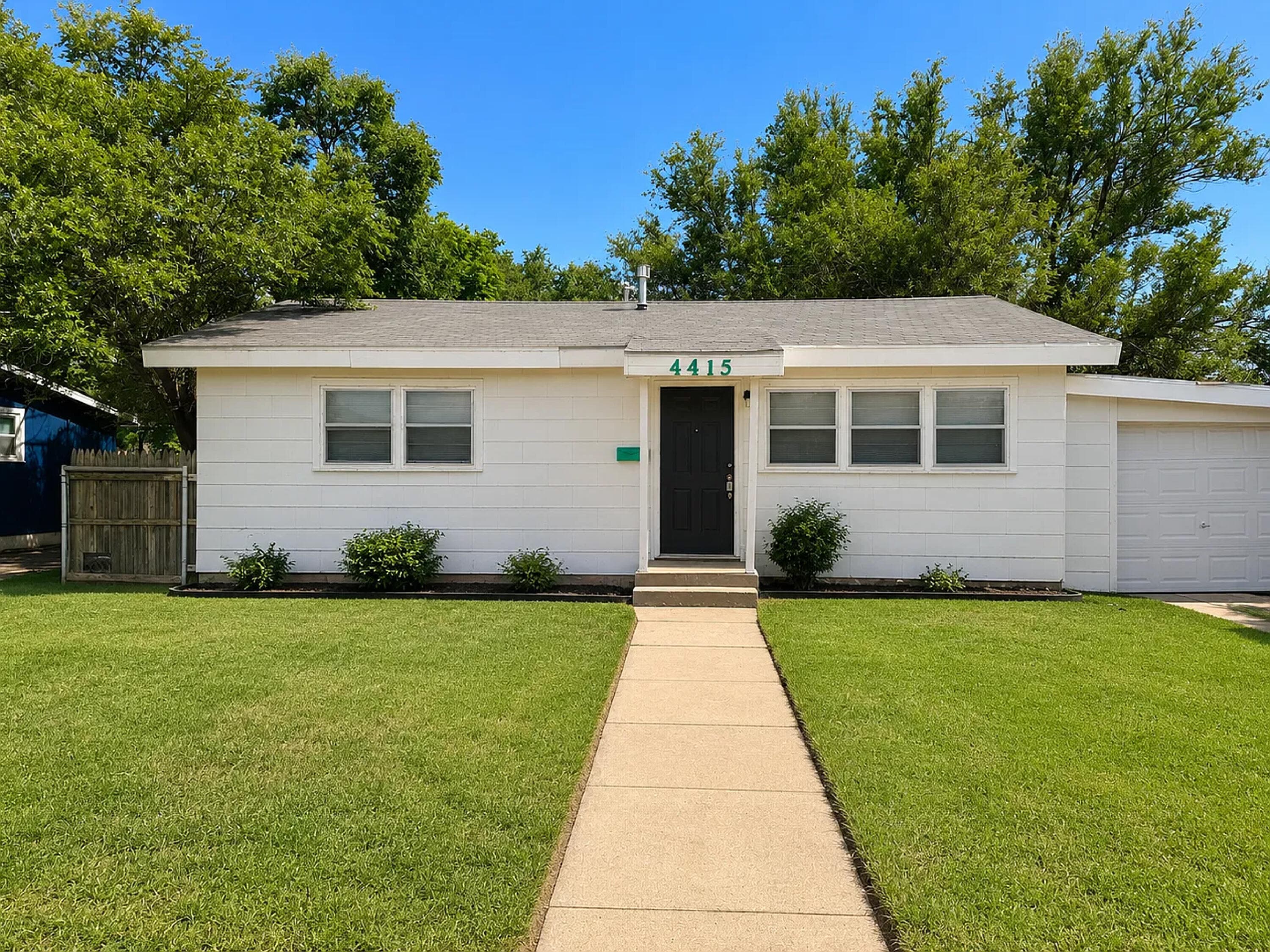 Single Family Residence at 4415 42nd Street