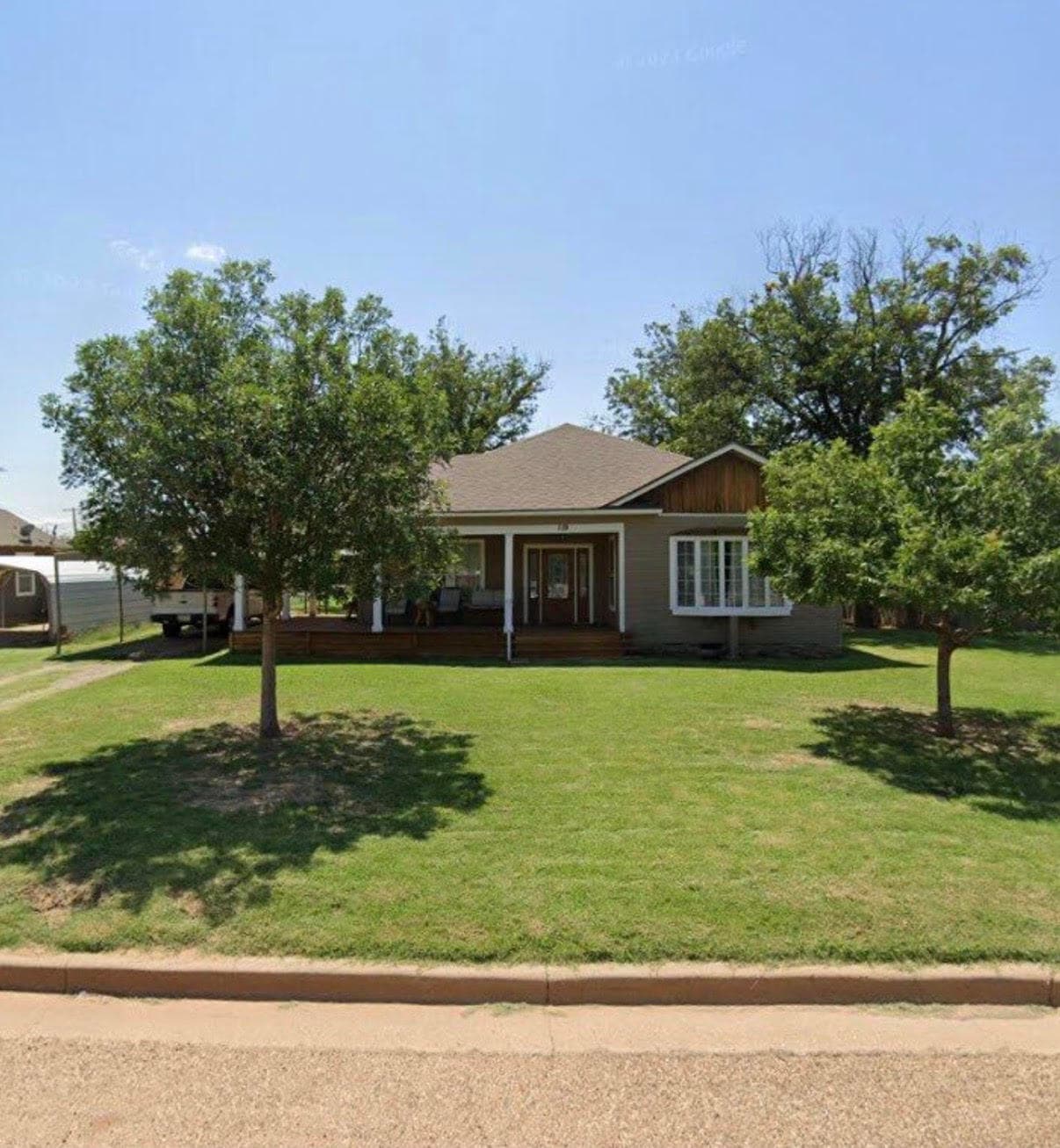 Single Family Residence at 119 N Avenue P
