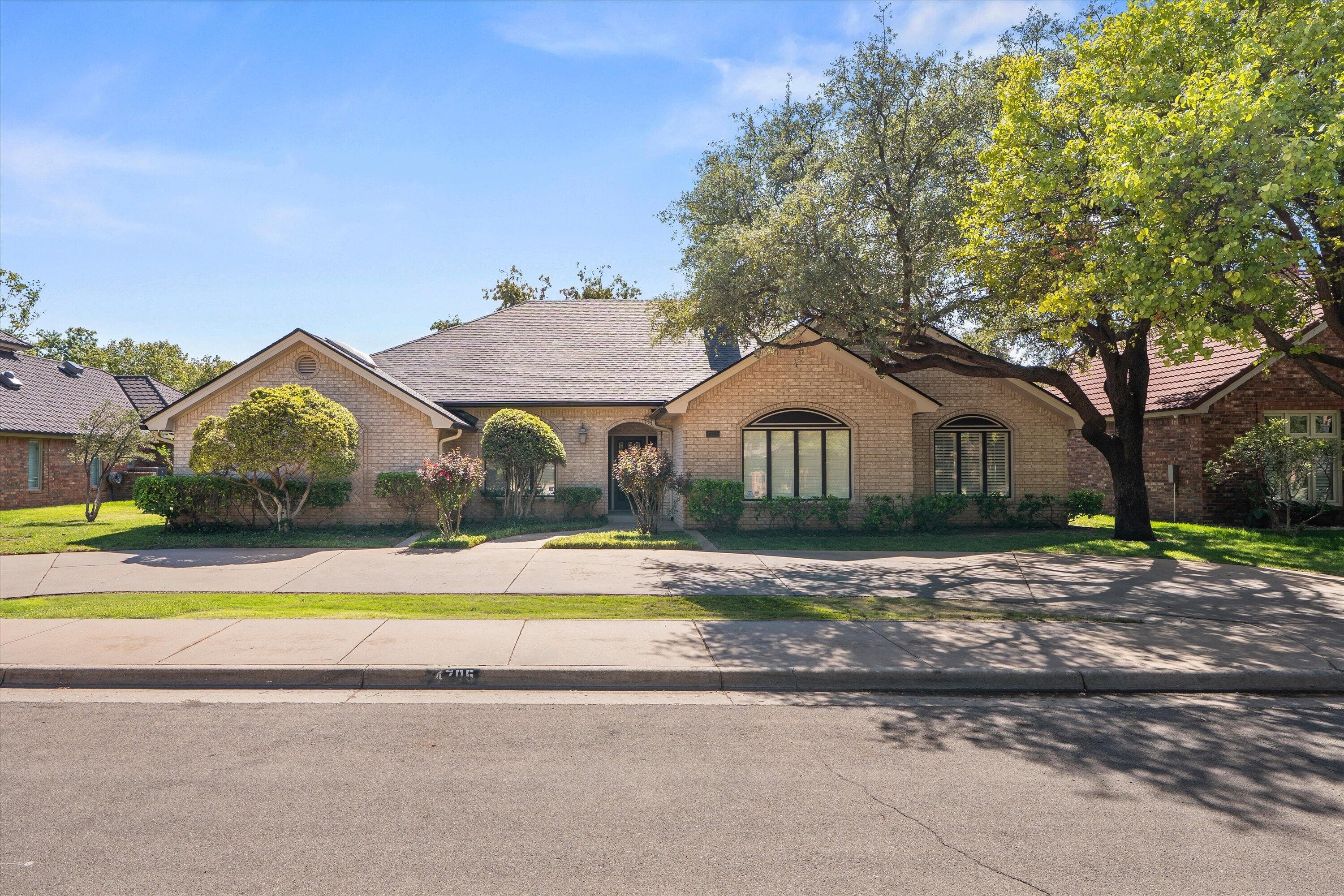 Single Family Residence at 4705 85th Street