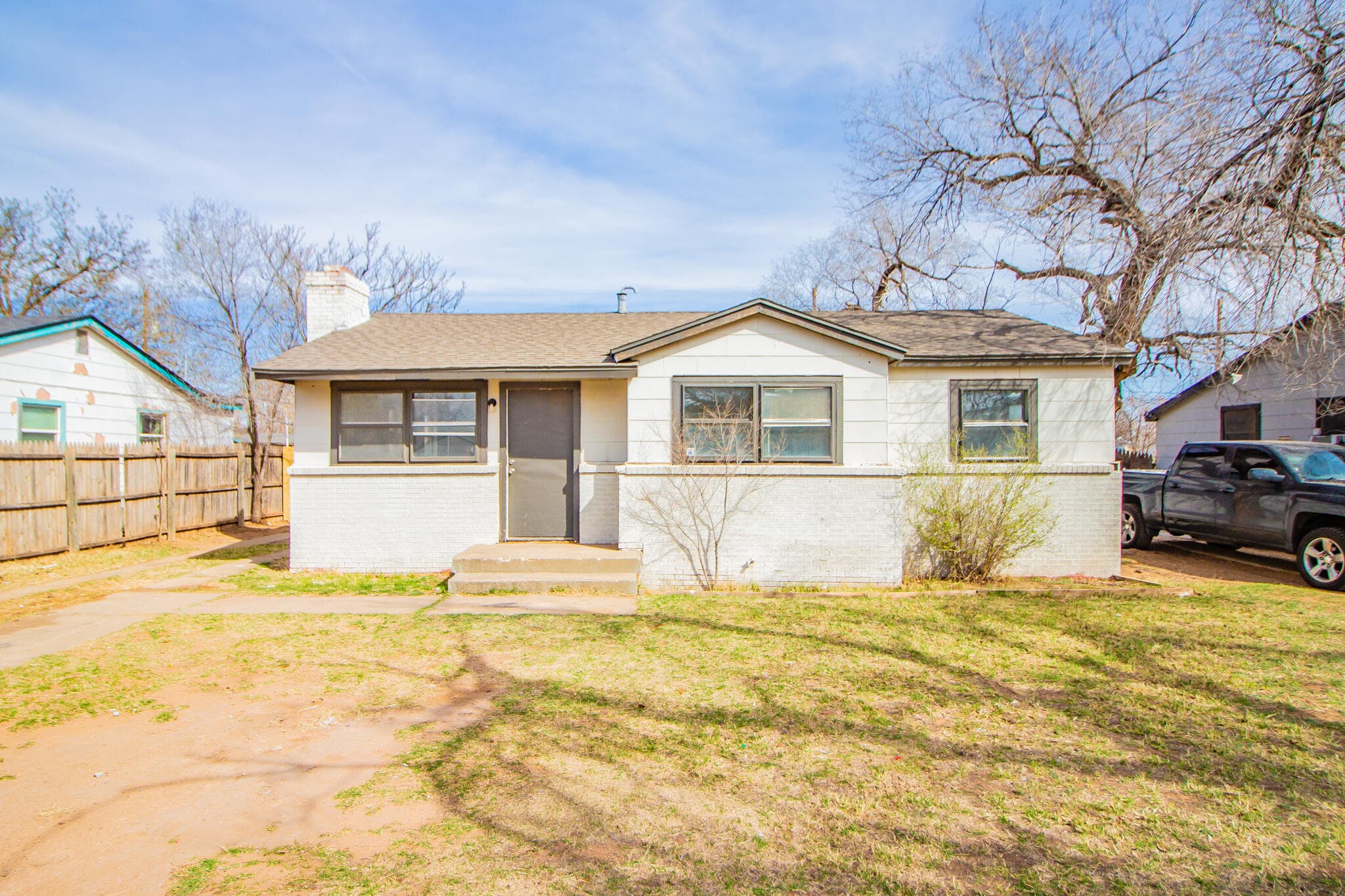Single Family Residence at 3304 Itasca Street