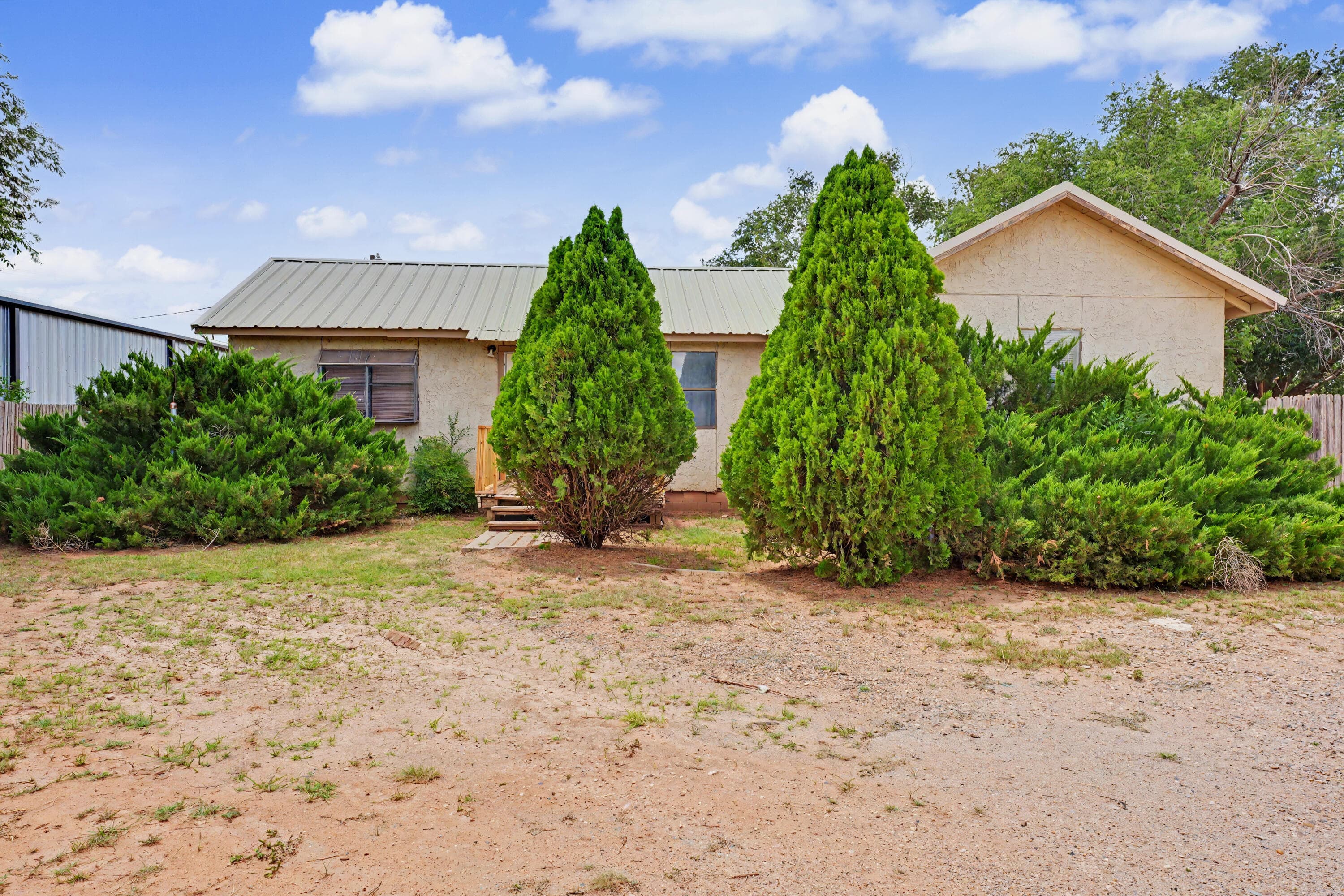 Single Family Residence at 716 Robinson Circle